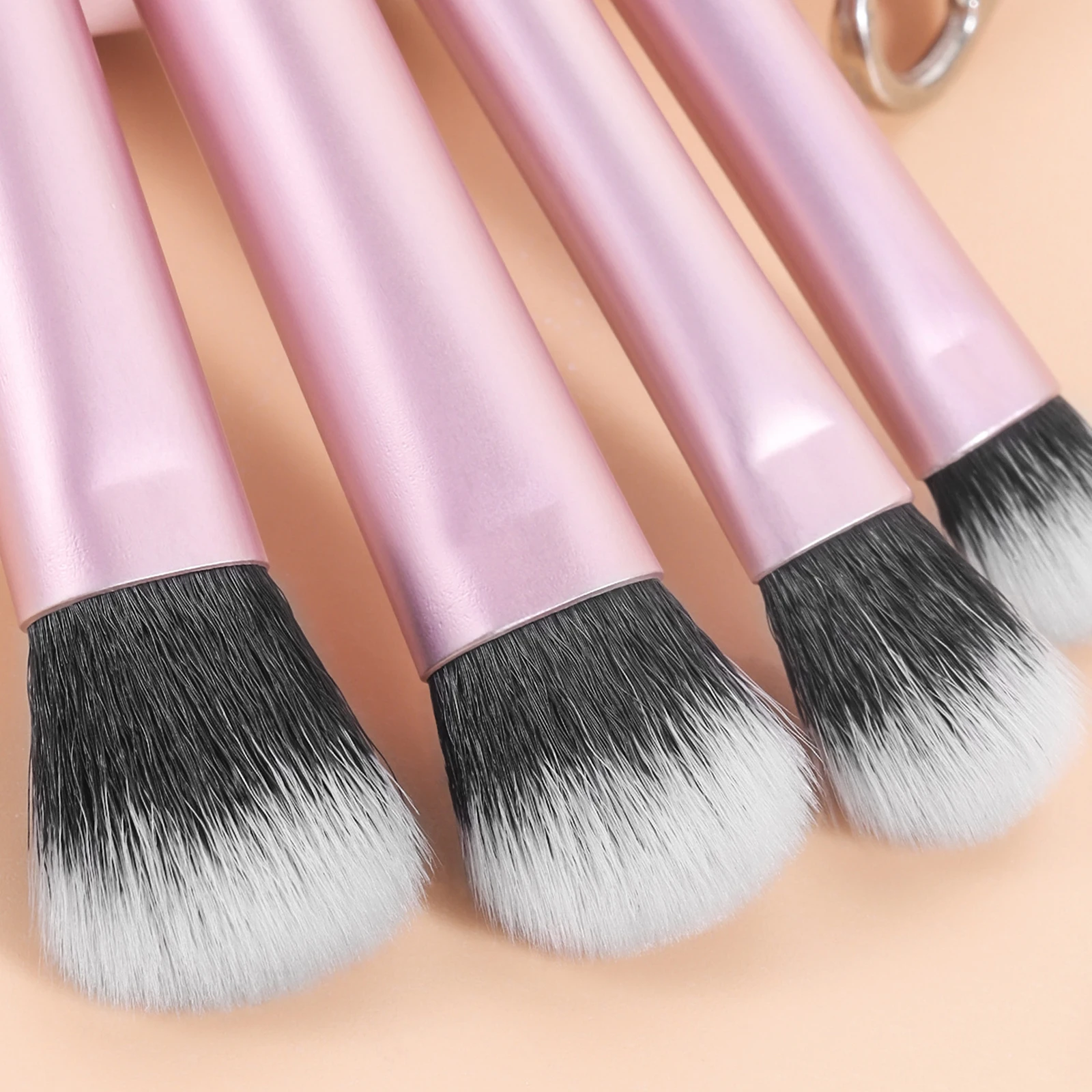 10 pink mini makeup brushes +1 velvet puff +2 fingertip mini powder puff - Travel portable Makeup Kit