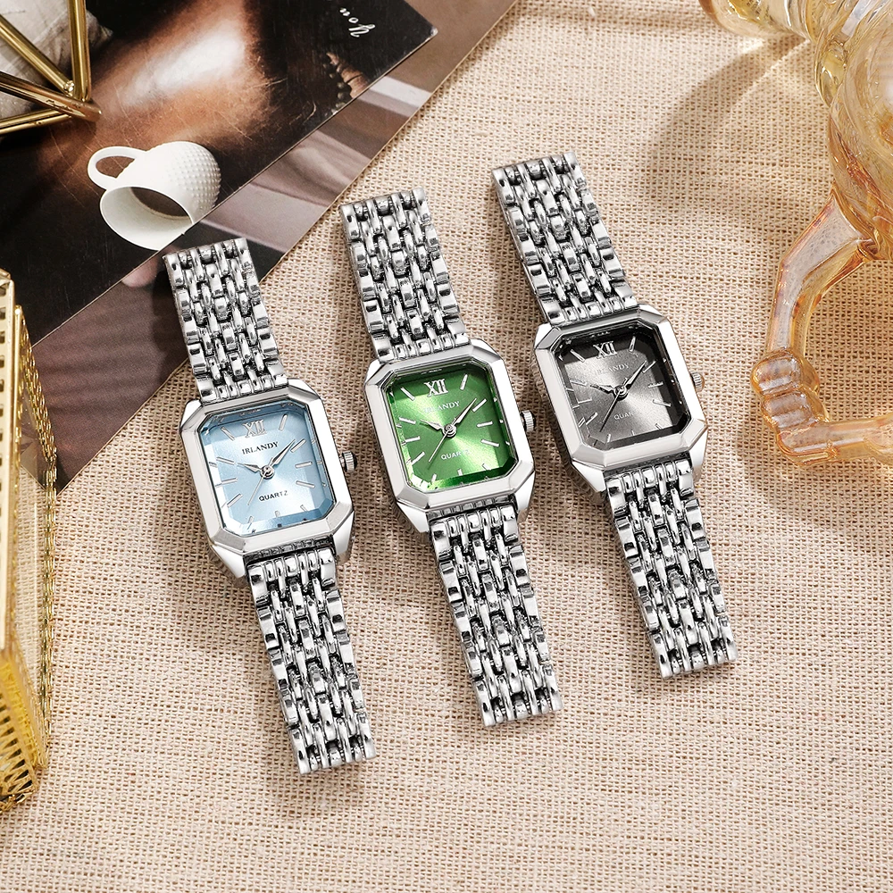3-piece set of ladies' watches with different colored dials, alloy straps