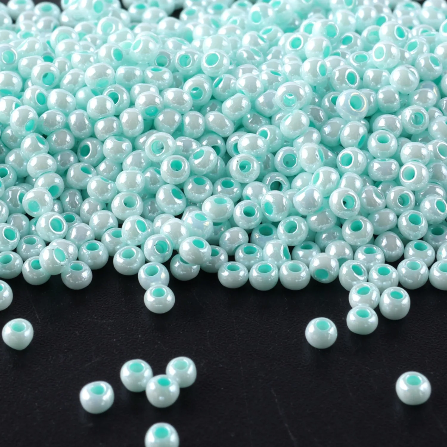 Hochwertige Perlen der Serie 11/0 in Perlmuttfarben, Schmuckzubehör, 10g/Tube, geeignet für alle Arten von DIY-Handwerk. – Detail 7