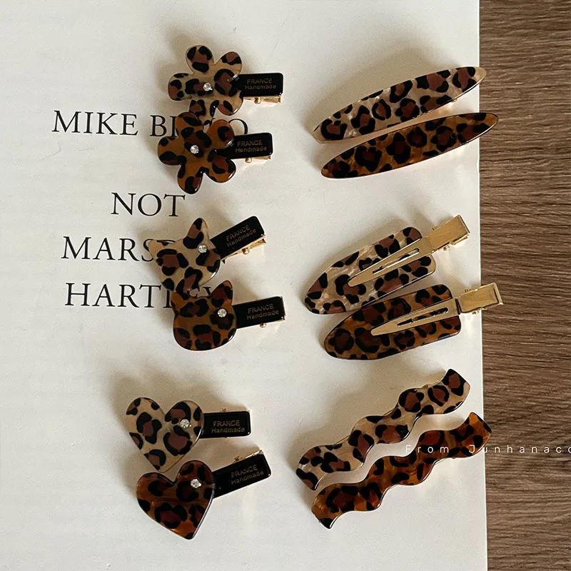 Retro leopard print hairclip, flower shaped heart, side clip, hairpin, bangs clips, spicy girl, wavy hair accessory, female