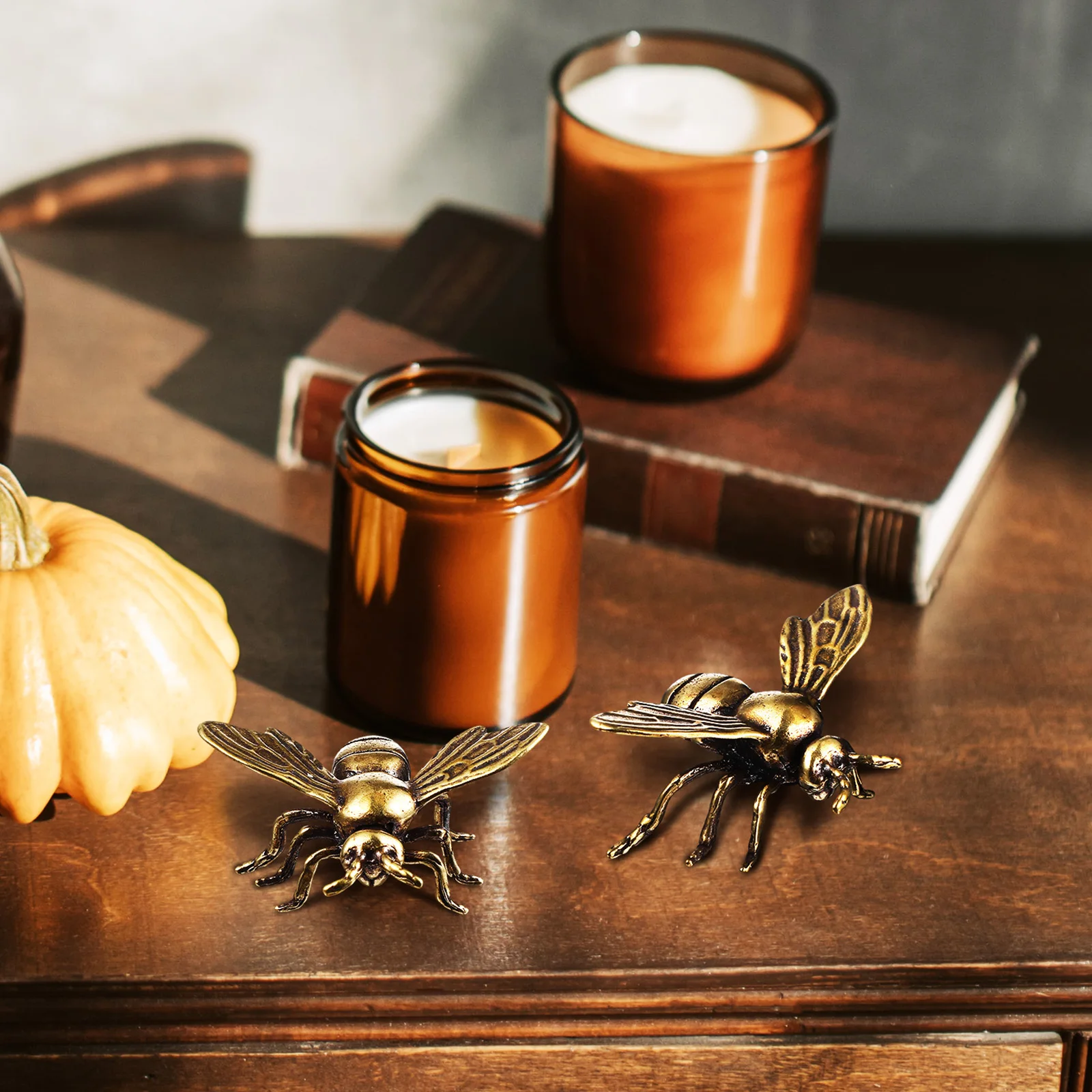 2 peças delicadas enfeites de abelha de latão feitos à mão mini estatuetas exclusivas decoração de casa decorações de presente