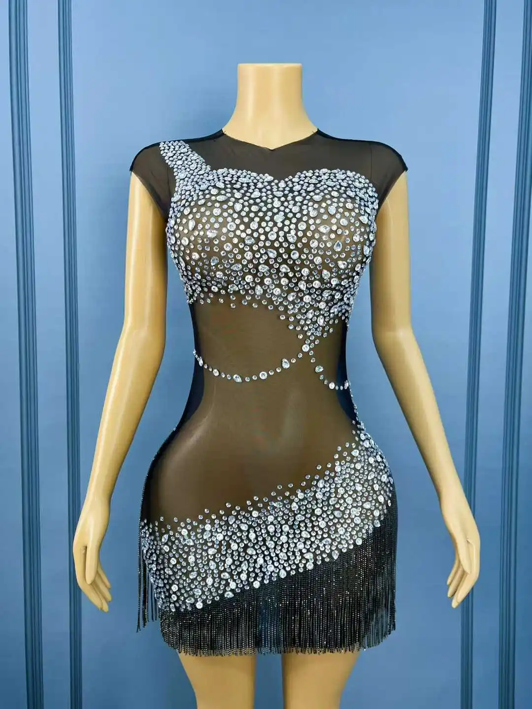 Vestido negro transparente sexi de lujo hecho a mano con cadenas de cristales centelleantes y diamantes de imitación para mujer, vestido de fiesta para espectáculo, vestido de actuación en escenario