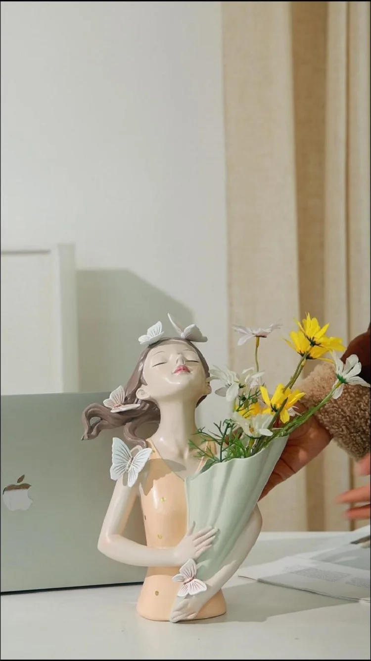 

Resin Flower Vase for Home Decor, Handmade Decorative Vase with Floral Design, Modern Table Centerpiece Gift White/Blue/orange