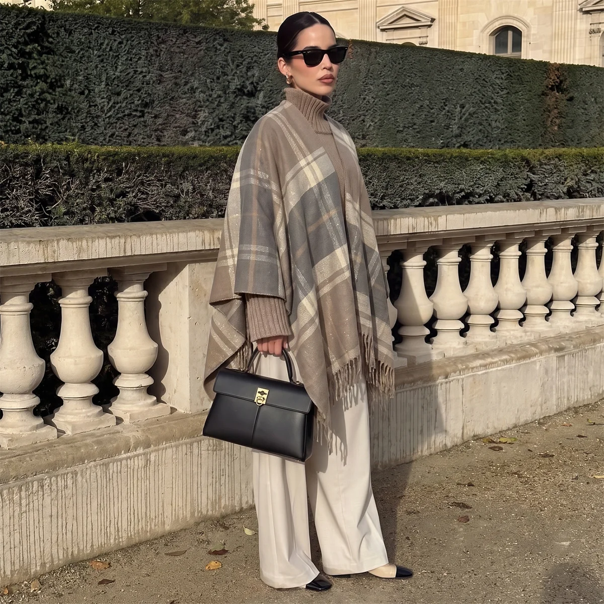 Cozy Warm Tassel Fringe Shawl Poncho For Women Classic Retro Scottish Check Plaid Open‑Design Oversized Cape Wrap Daily Fashion