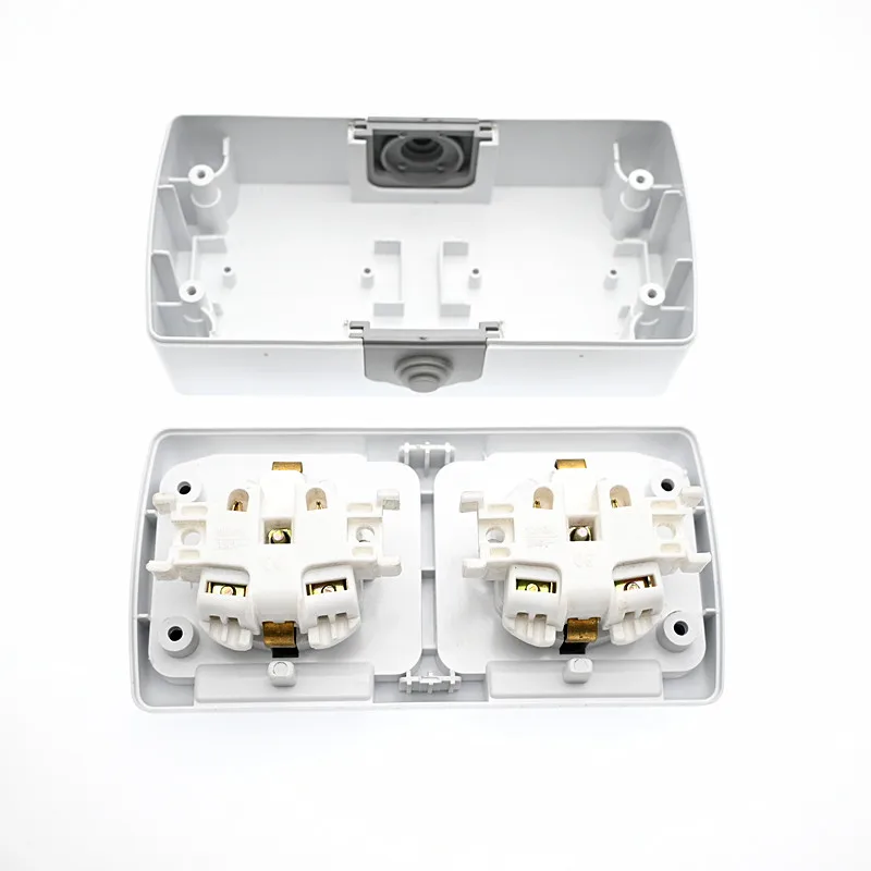 Surface-mounted single-unit wall panel household 16A European standard two-hole socket with cover waterproof and splash-proof