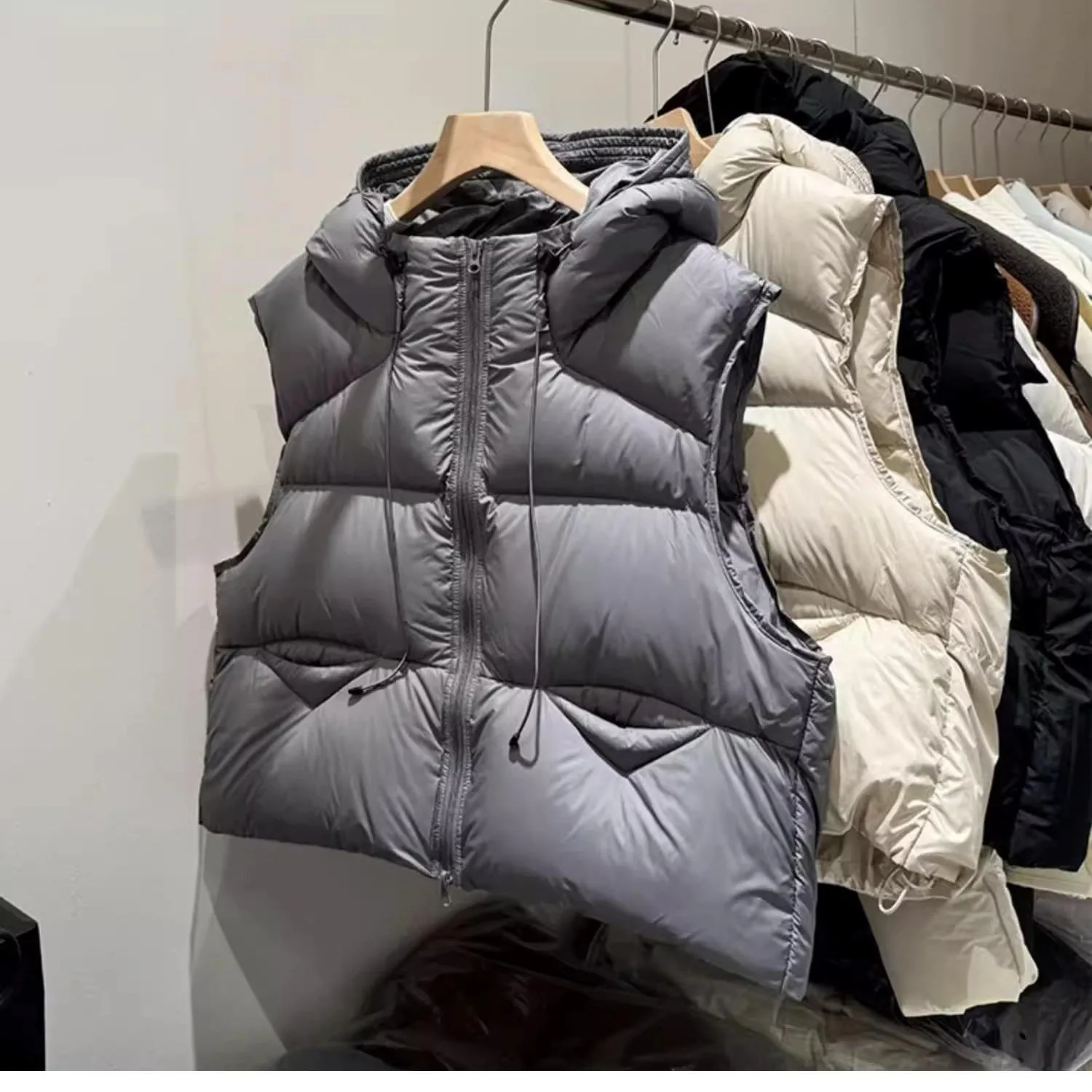 2026 New Women Cotton Sleeveless Jacket Autumn Winter Loose Hooded Waistcoat Parkas Warm Vest Outerwear