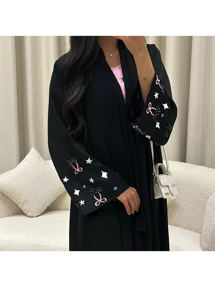 

2025 New Black Embroidery Muslim Abaya for Women Ramadan Eid Modest Dubai Arabic Kaftan Dresses Caftan Marocain Femme Musulmane