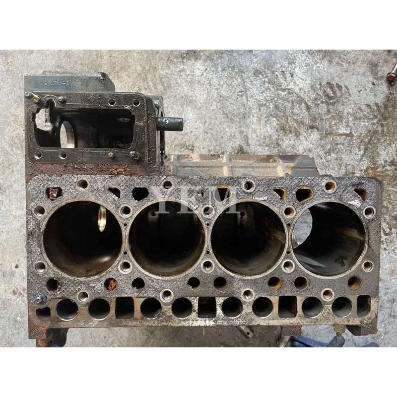 

Cylinder Block Assembly For Kubota V2203 Excavator Tractor Forklift Spare Parts