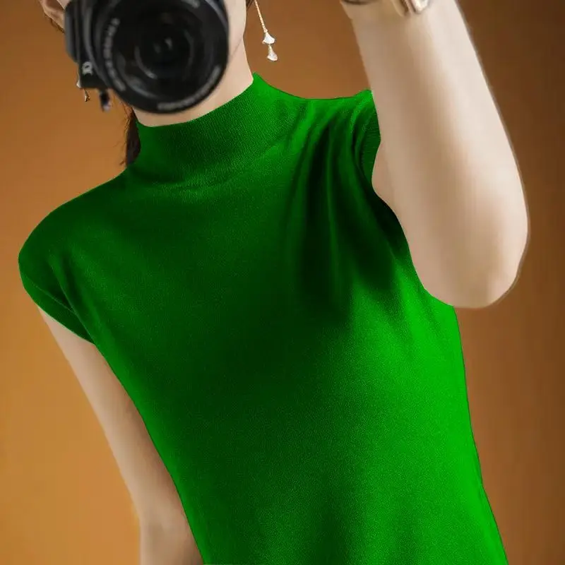 Emerald green