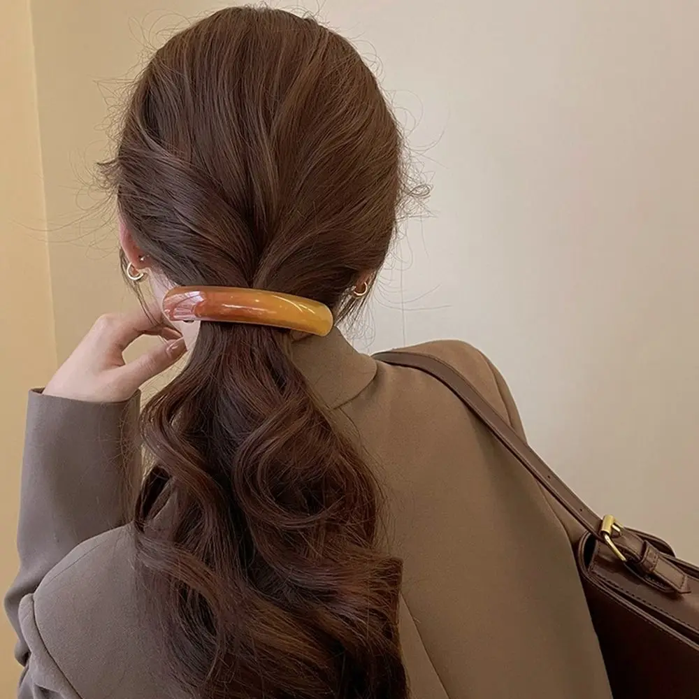 Cute Elliptical Leopard Print Hair Clip Arc PVC Spring Clip Grab Clip Korean Style Large Hairpin Girl