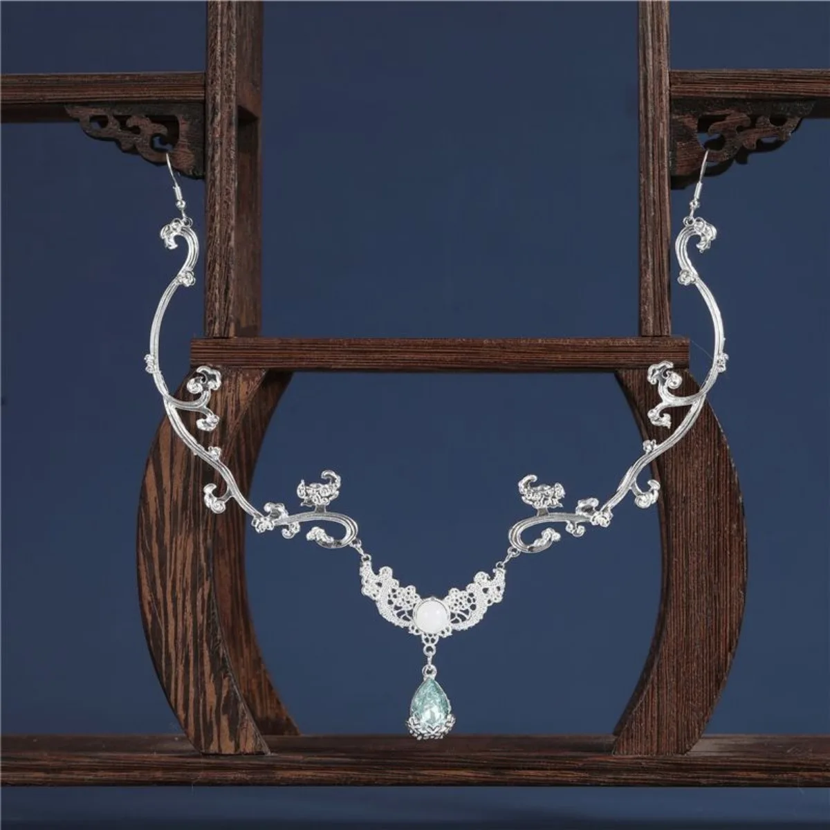 New Super Fairy Antique Hair Ancient Clothing Hanfu Accessories Fringed Eyebrow Pendant Headgear Princess Hair Chain