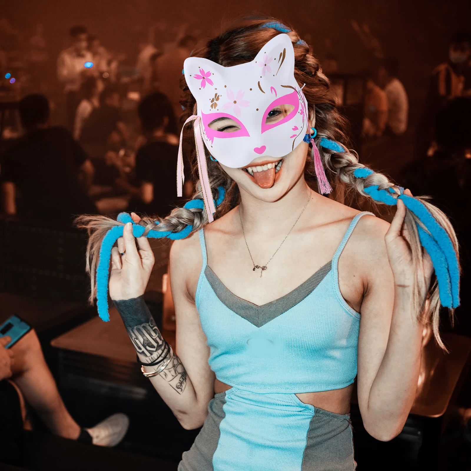 

2Pcs Fox Half Mask Masquerade Cosplay Animal Mask Exquisite Party Supplies Halloween Carnival Decorative Party Accessories