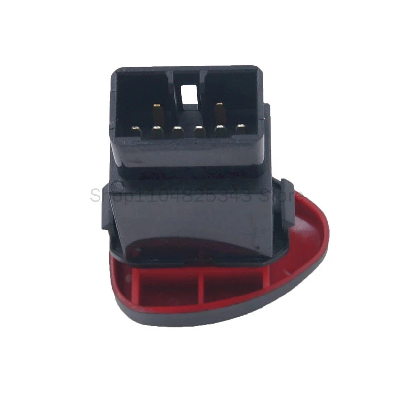93360-02000 is suitable for 98-03 Hyundai Atos Hazard Warning Light Switch Emergency Warning Light Switch view 2