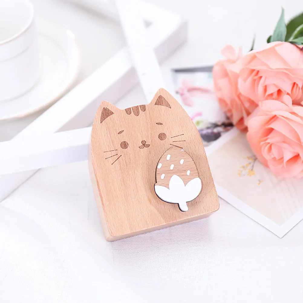 Decorative Mechanical Music Box Wooden Kitten Shape Hand-Wound Wind-Up Music Box for Home Office Decoration Mother's Day Gift