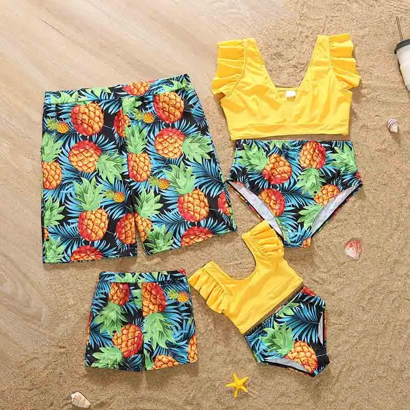 Family Matching Outfits Swimwear Baby Mommy and Daddy Son Daughter Clothes Clothing Family Pineapple Print Sandbeach Swimsuit