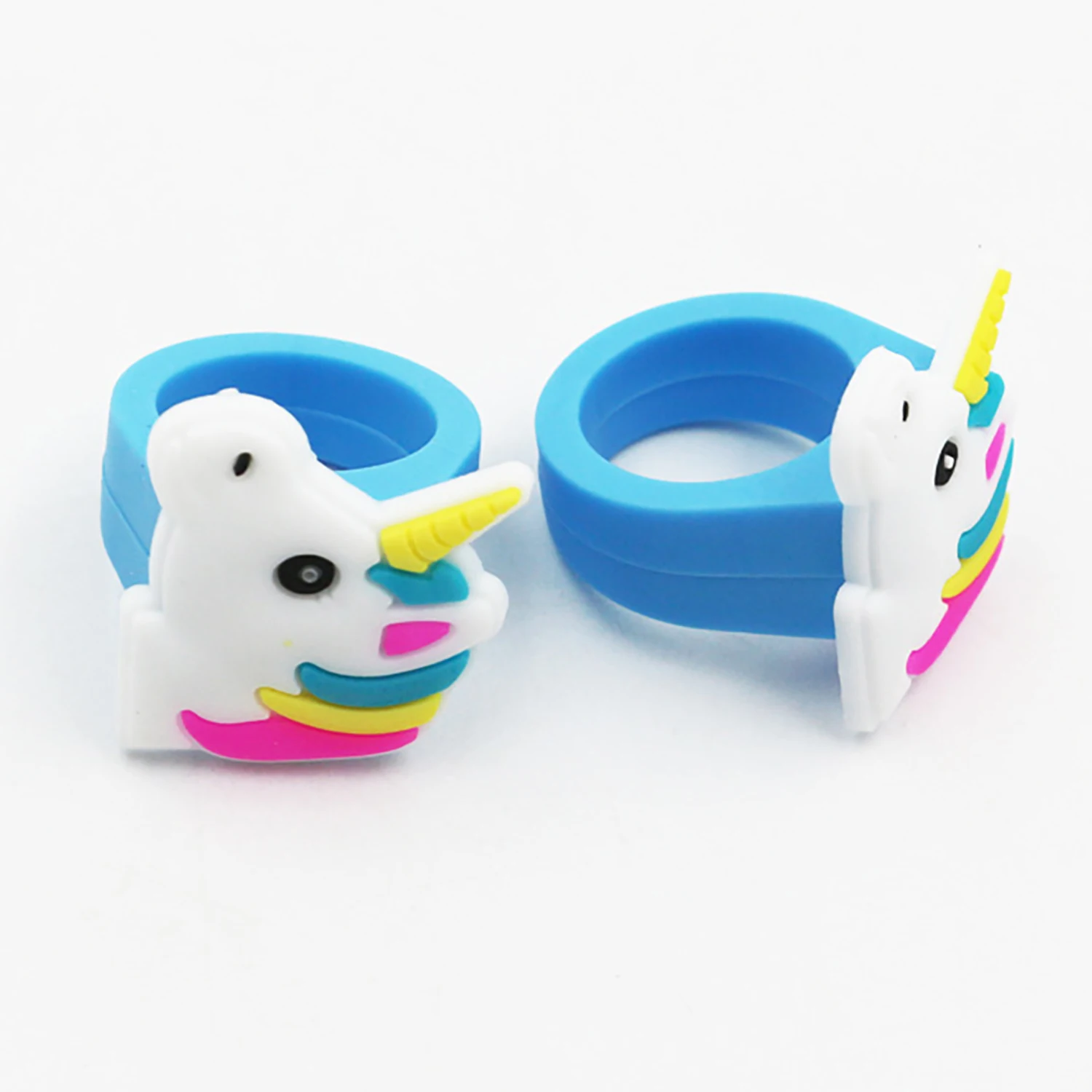 10Pcs Children\'s Cartoon Unicorn Ring PVC Soft Rubber Finger Ring Rainbow Toy Kids Themed Birthday Party Favors Prizes Toys