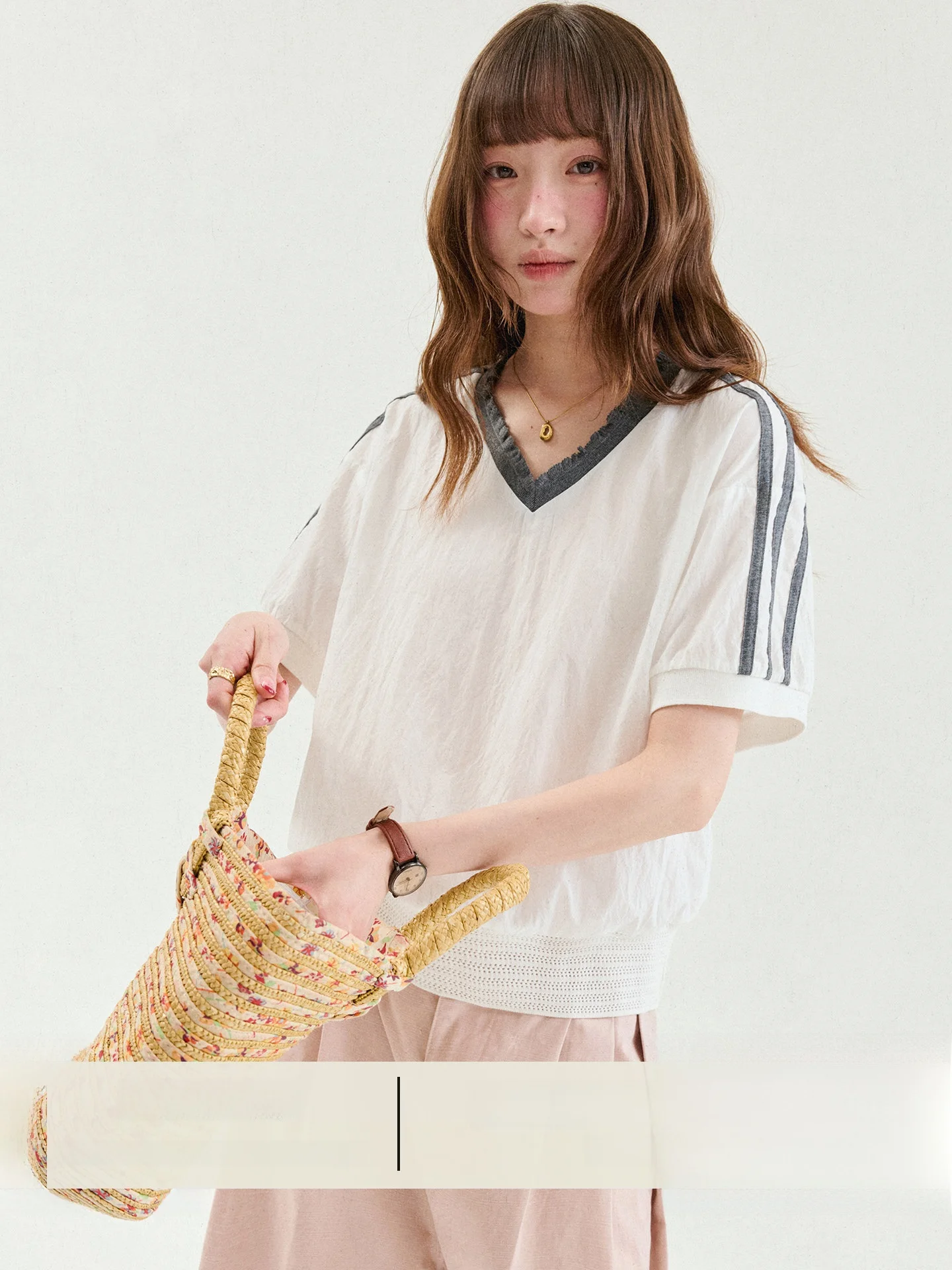 AMUU Original Patchwork Hollow out Hem Rasee Shirt Women's Summer New Style V-Neck Top Breathable Comfortable Short Sleeve