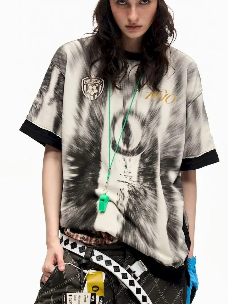

Short Sleeve T-shirts for Women Summer Trend Thin Black White Splicing Dyed Fake Two T Shirt Badges Full Page Printed Tshirt