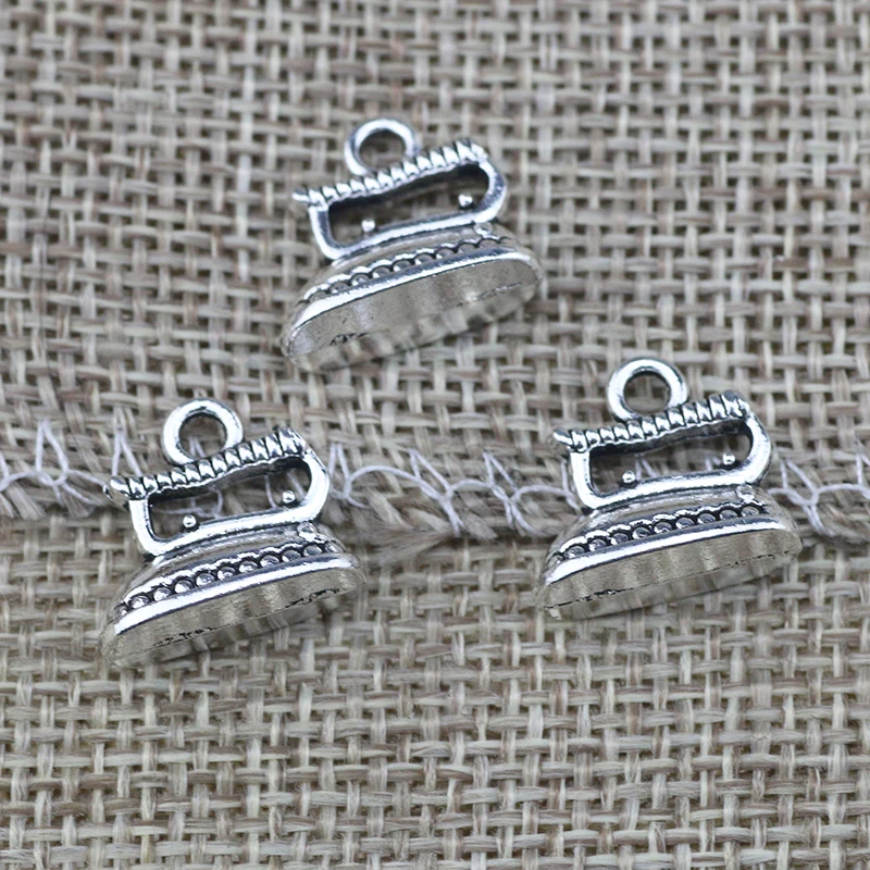 High Quality 10 Pieces/Lot 12mm*14mm Antique Silver Plated 3D Iron Charms Diy Making Charm Wholesale