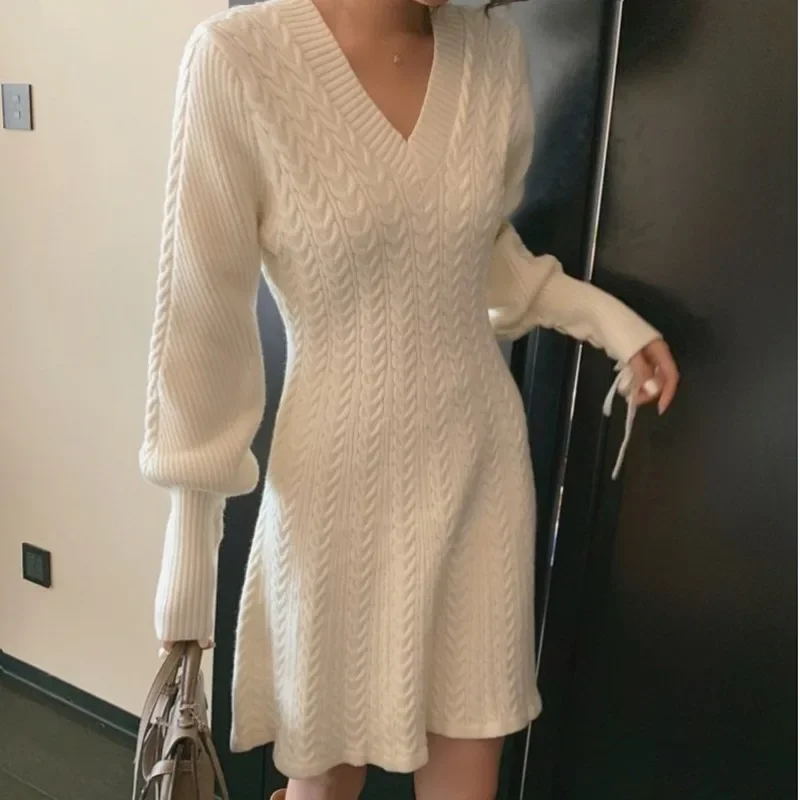 

Autumn Winter Korean Women's Elegant Lace Lantern Sleeve Temperament V-neck Twisted Knitted Long-sleeved Sweater A-line Dress