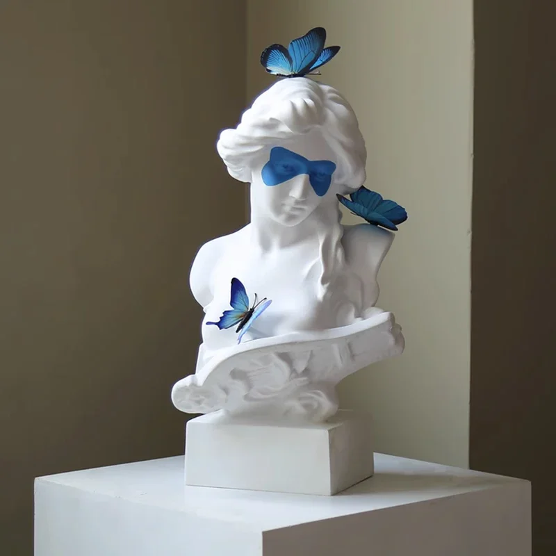 

Creative Blue Butterfly Girl Figurines Indoor Home Decoration Statue Resin Crafts Modern Art of Decor Living Room and Entrance