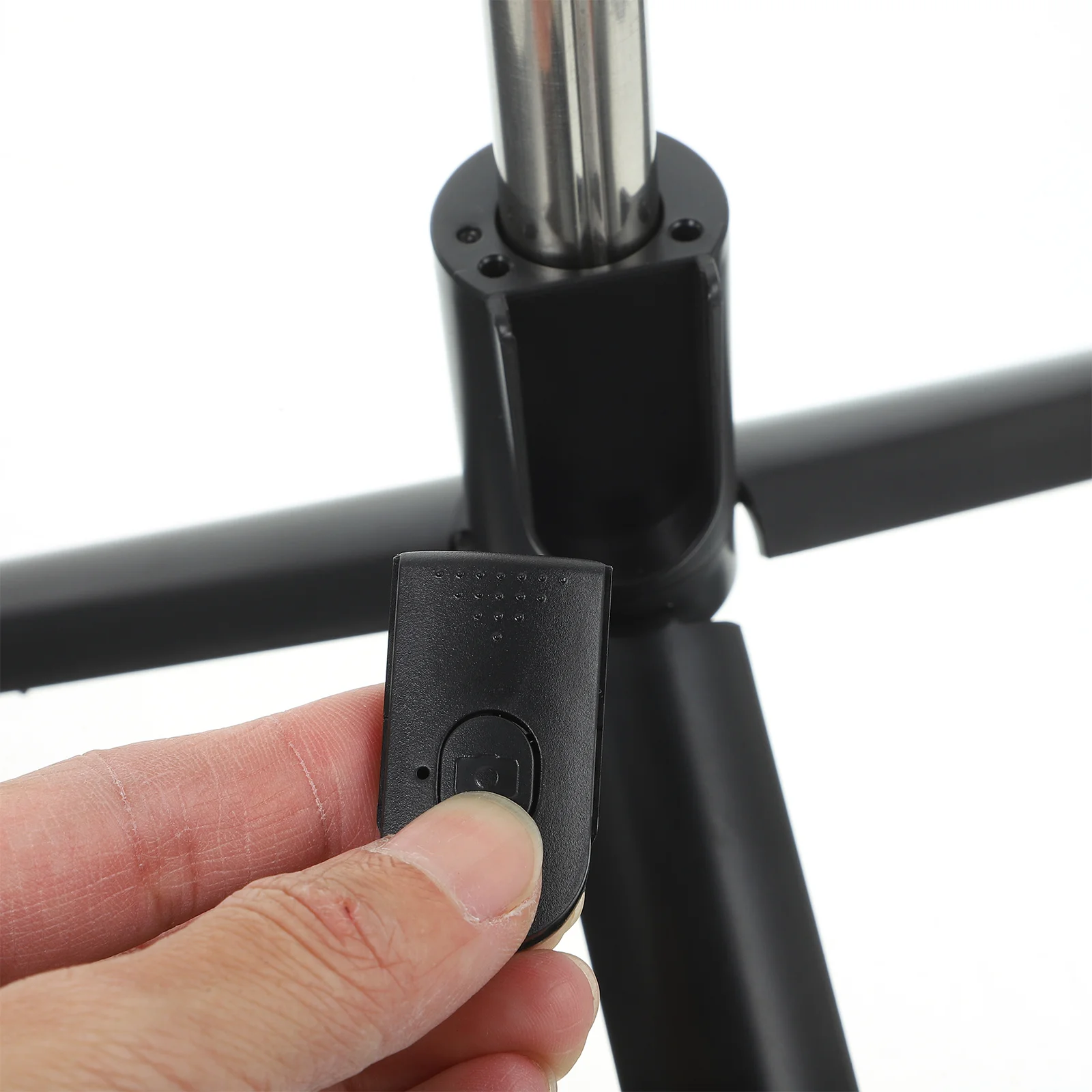 

Portable Cellphone Selfie Stand Extendable Tripod Remote Control Sturdy Trustworthy Selfie Sticks Phone Tripod