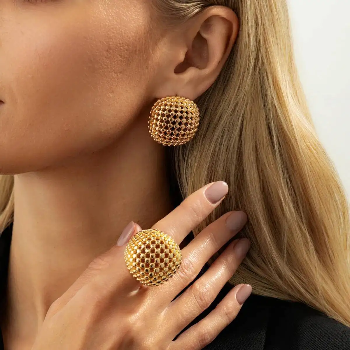 Ingemark Vintage Geometric Round Pierced Stud Earrings Finger Ring for Women 2026 New Trend Goth New Year Festival Jewelry Set