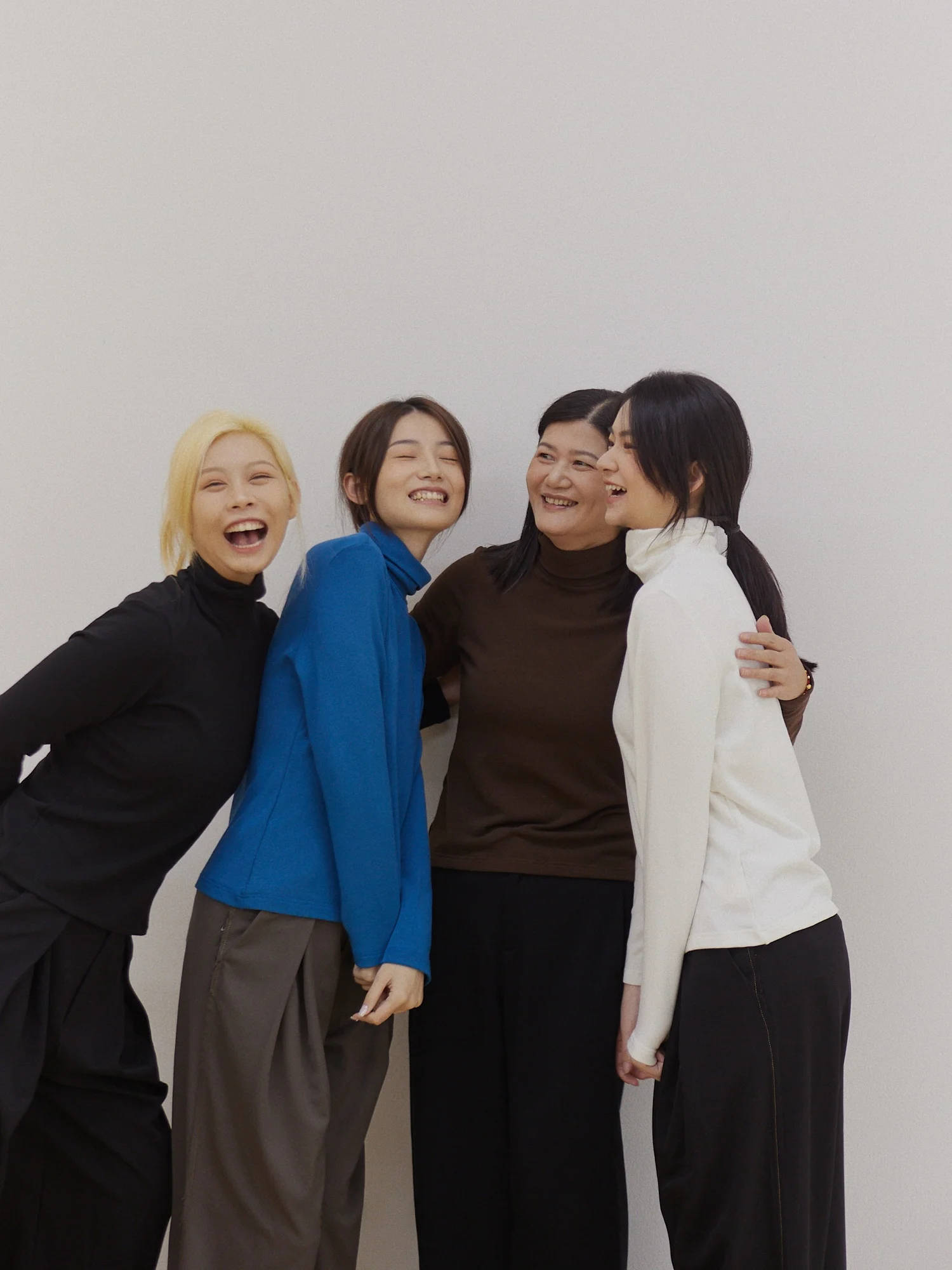 

Женская термофутболка Vitatha с высоким воротником, утепленная, на флисовой подкладке, повседневная, комфортная, теплая кофта