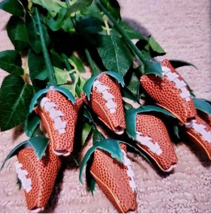 60pcs Rugby flowers.