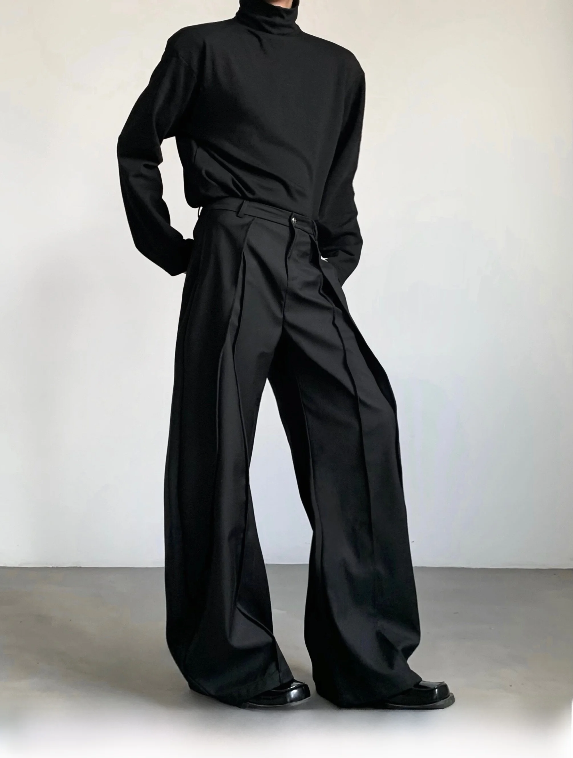 

Ace Tailors Men's Casual Wide Leg Pants Fashionable Pleated Knife Design Iron-Free Long Trousers Youth Popular Polyester Blend