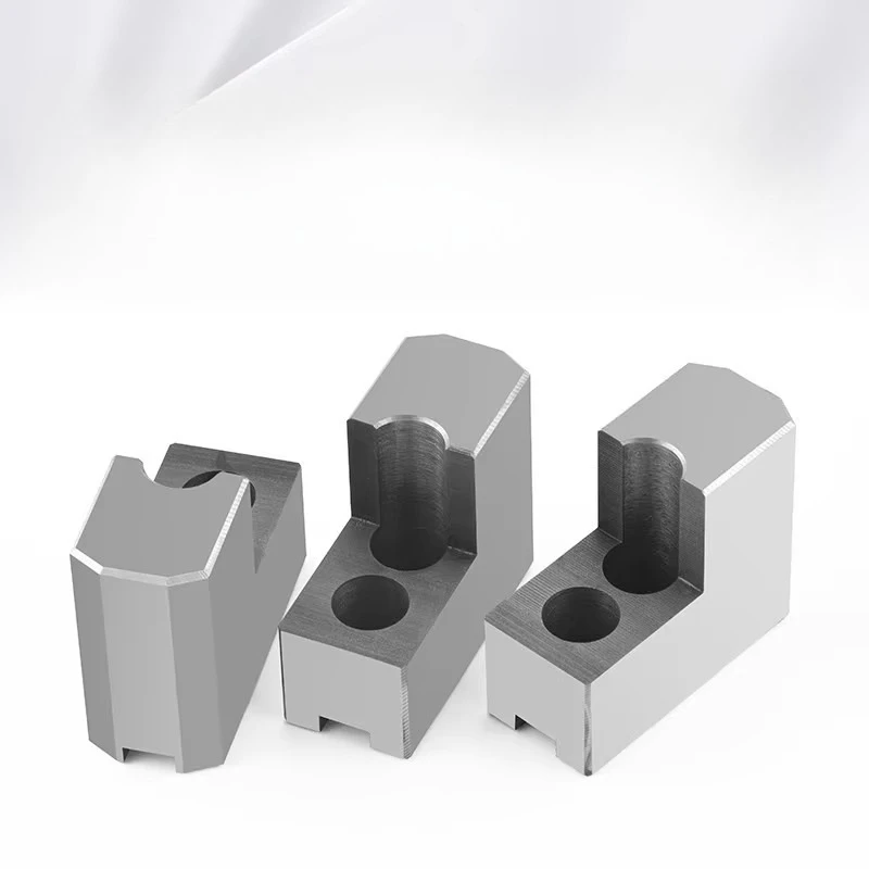 Hydraulic 3-jaw chuck L-type step heightened soft jaws 6/8/10 inch 120° pointed angle inner support