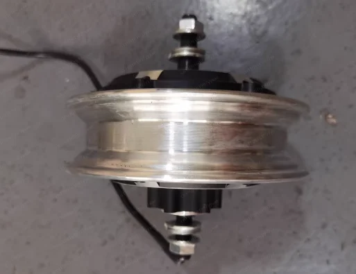 

10-дюймовый дисковый тормоз, ступица колеса, бесщеточный двигатель электромобиля скутера