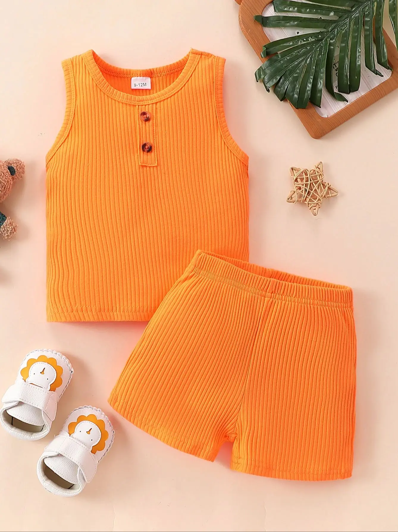 Conjunto de 2 piezas de camiseta sin mangas y pantalones cortos acanalados naranjas para bebés de 9 a 12 meses, ropa informal para uso diario