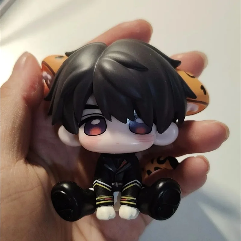 

Xia Yizhou Love and Deepspace 8CM Sitting Figure Model Desktop Decoration Collectible Game Merchandise holiday Gift Toys