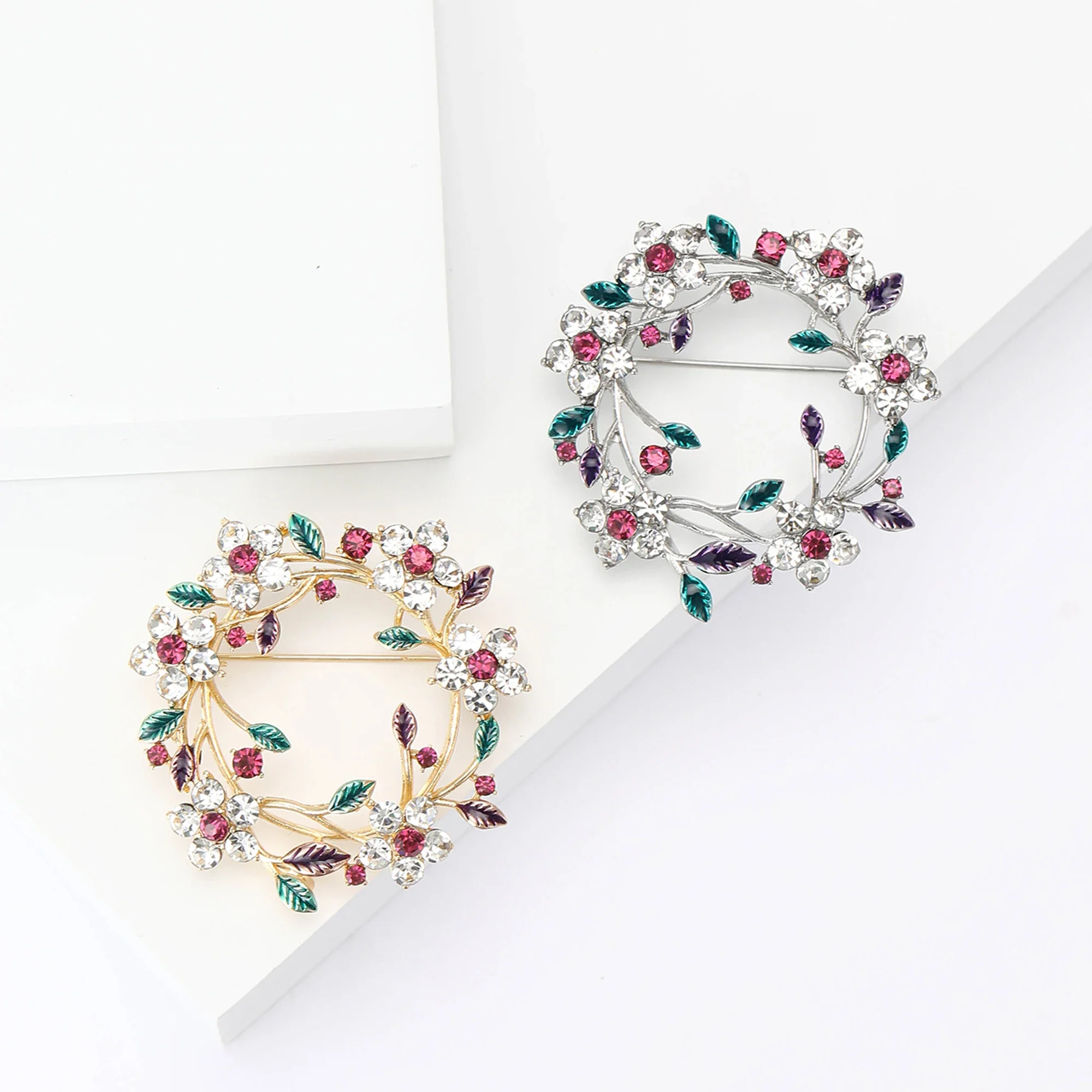 Rhinestone Wreath Brooches for Women Unisex Enamel Botanical Flower Pins Office Party Friend Gifts Jewelry Accessories