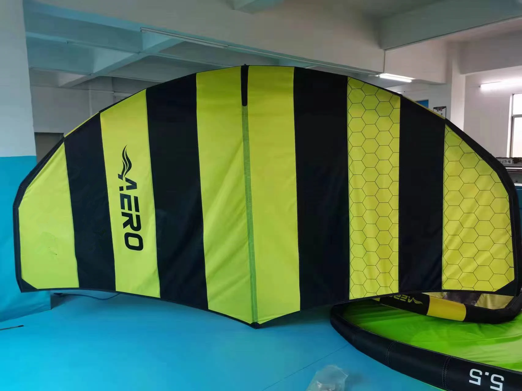 Factory Direct Selling Surfing Kite Board Hydrofoil Inflatable Kite Wing