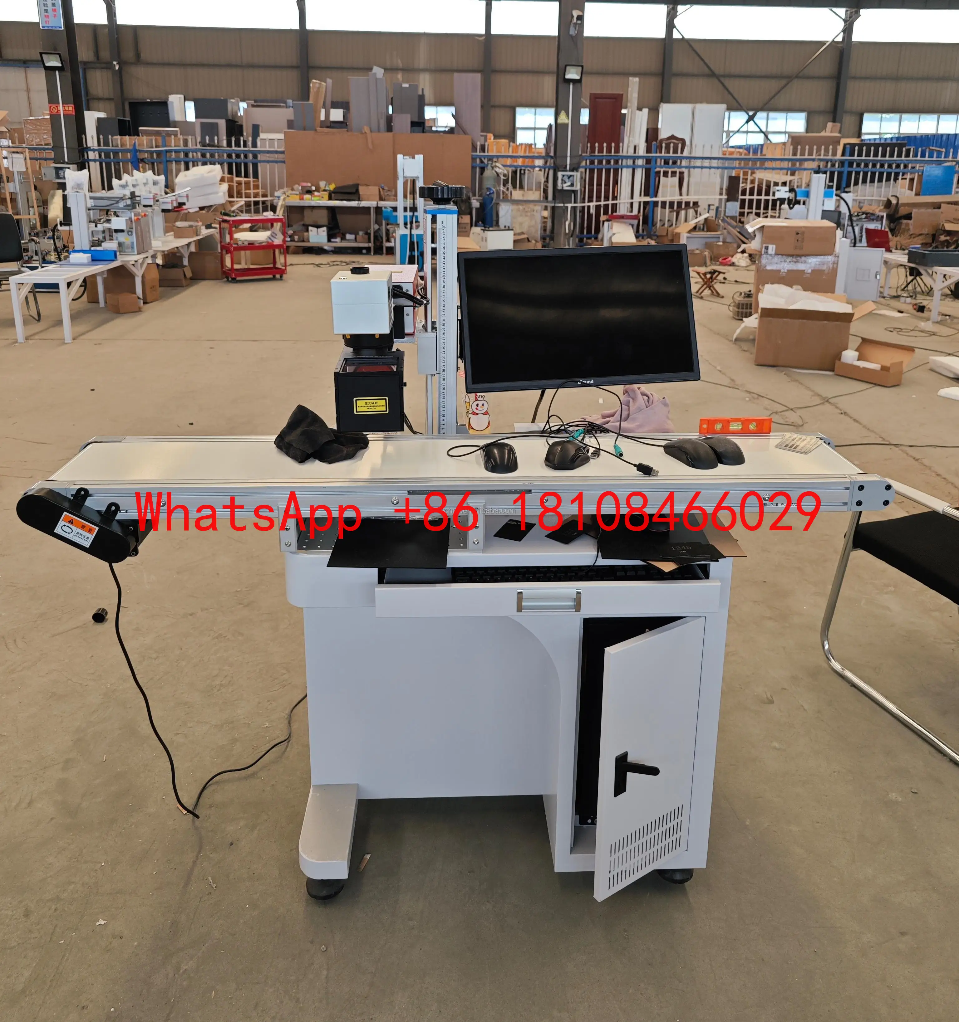 30W 50W JPT MOPA M7 Fiber CCD Laser Barcode QR Code Marking Machine with Conveyor for Metals