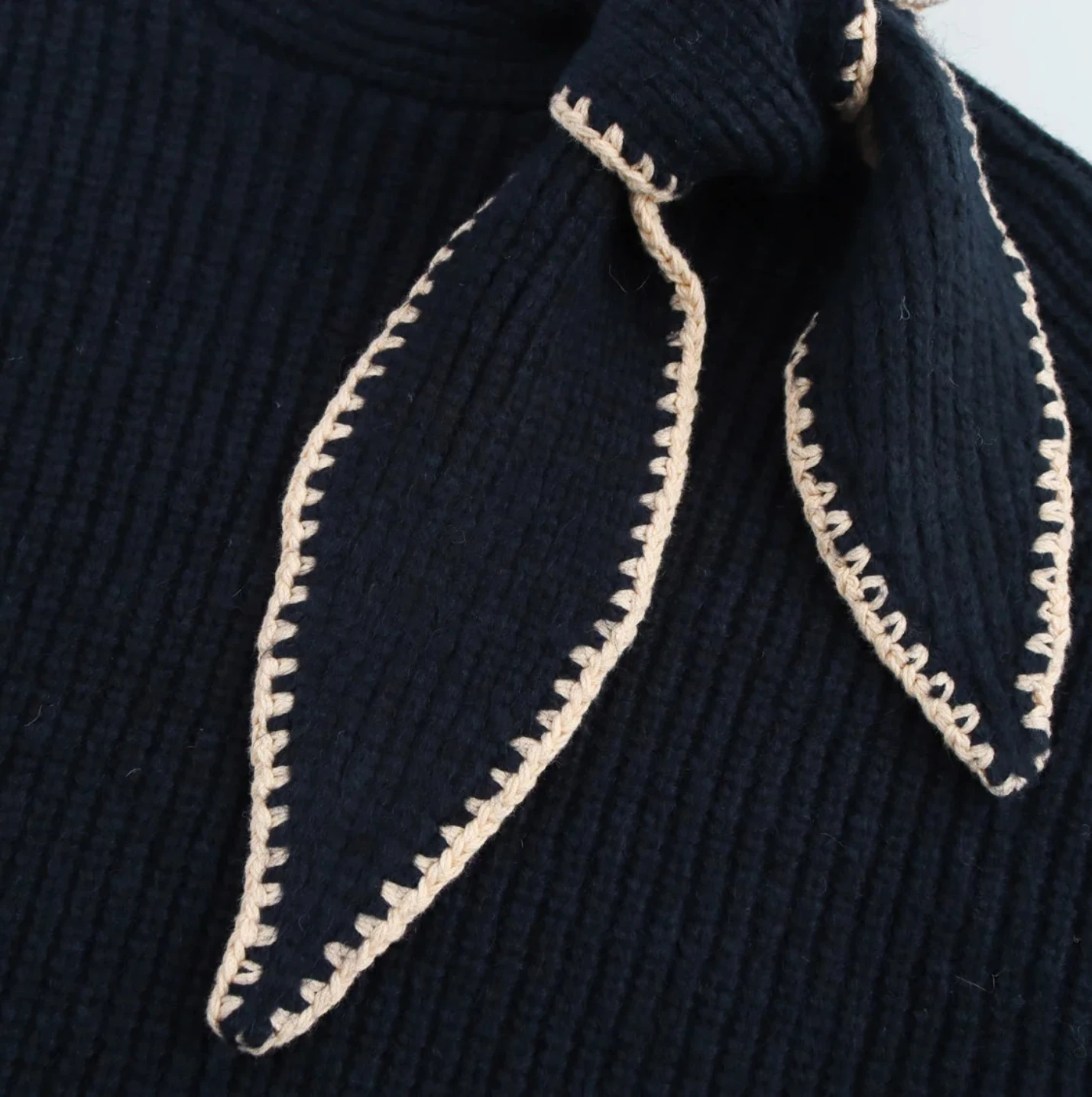 Novo feminino casual doce moda solta manga comprida gola arco-embelezado camisola de malha