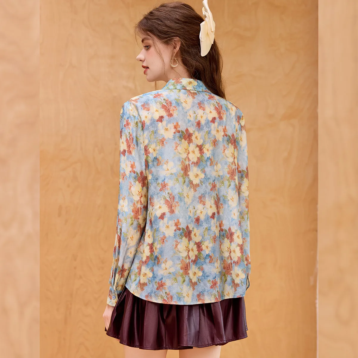 LOUIS YAO New Retro Print Long-Sleeve Shirt 2025 Autumn Blouses Loose-Fit Collared Women's Shirt Versatile Street Tops