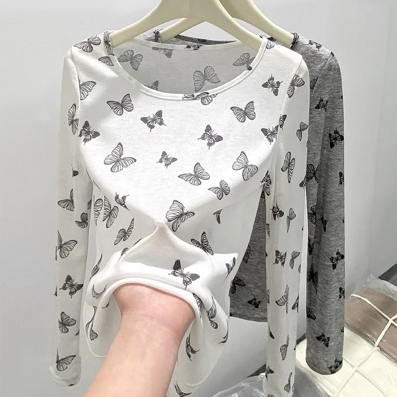 Primavera y novedad de verano, camiseta para mujer con estampado de mariposa, camisa Base ligera, camisa de manga larga con cuello redondo, bata informal ajustada, tendencia