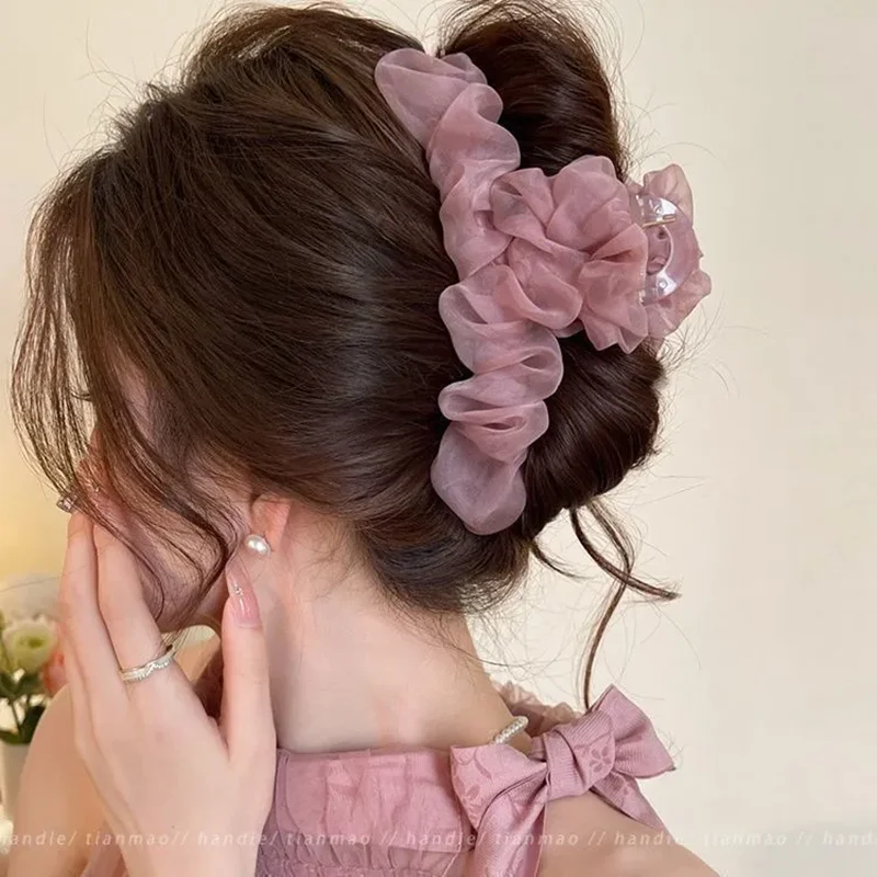 

2025 New Style Realistic Flower Hair Clip Women High Aesthetic Back of Head Bun Clip Rose Flower Shark Bite Hair Clip Hair Acc