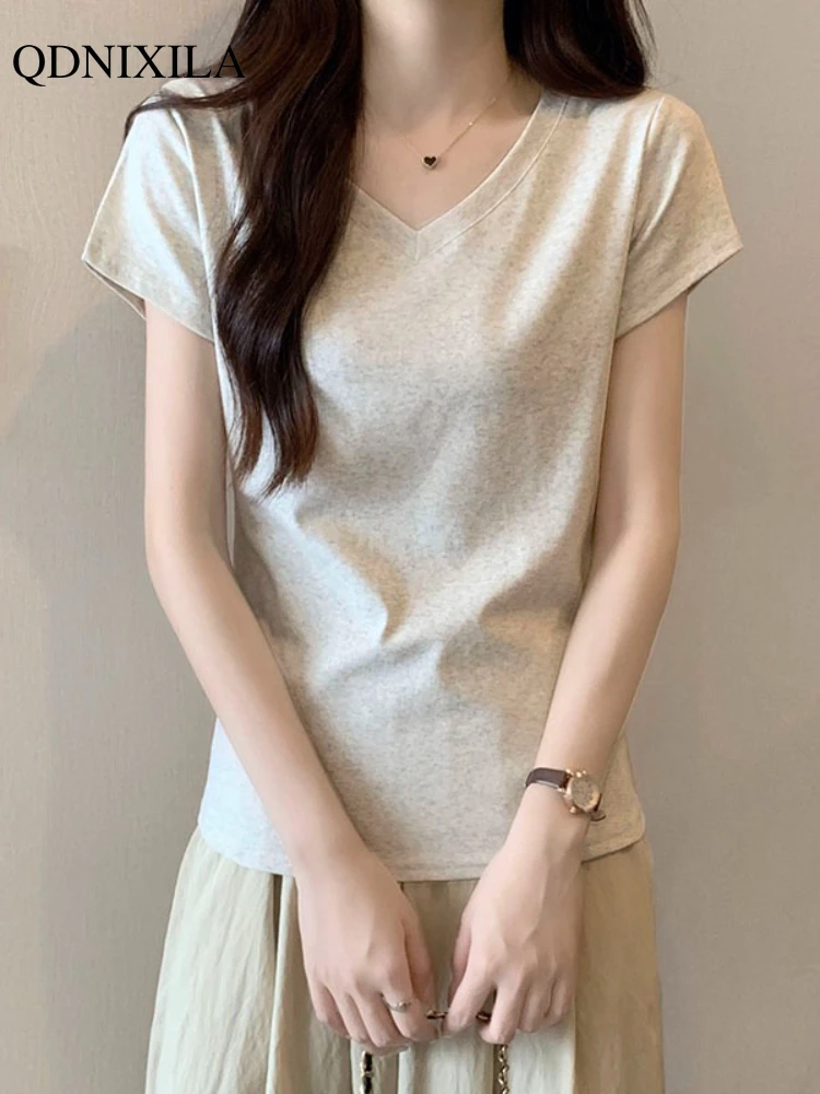 

Женская хлопковая футболка с коротким рукавом, облегающие рубашки с V-образным вырезом в Корейском стиле, Новинка лета 2024