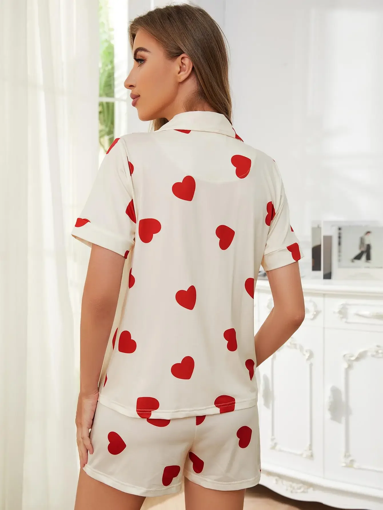 Heart Print Women\'s Pajamas Short Sleeves Notched Collar Top Tee & Shorts 2 Pieces Female Sleepwear Nightwear Homewear Cloth