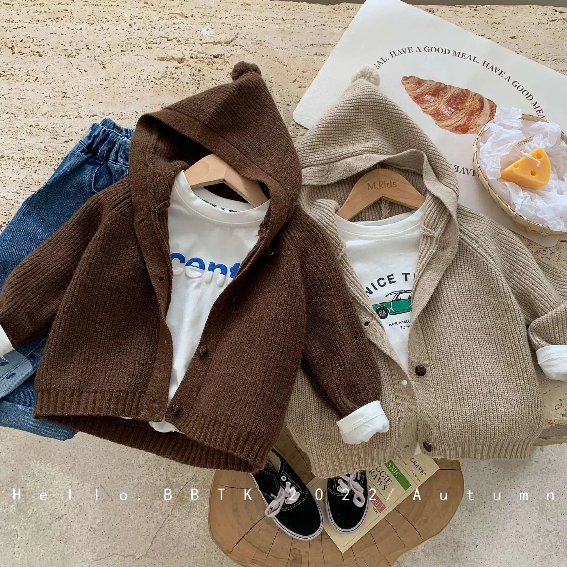 

Children's Sweater 2022 Autumn New Boys and Girls Hooded Cute Fur Ball Jacket Baby Sweater H017