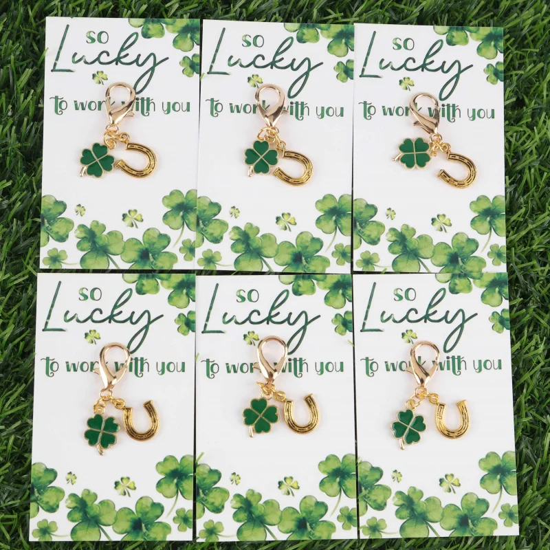1/3/6pcs Interesting Western Cowboy Series Horseshoe and Four-Leaf Clover Keychain Set Bring such a lucky four-leaf clover card
