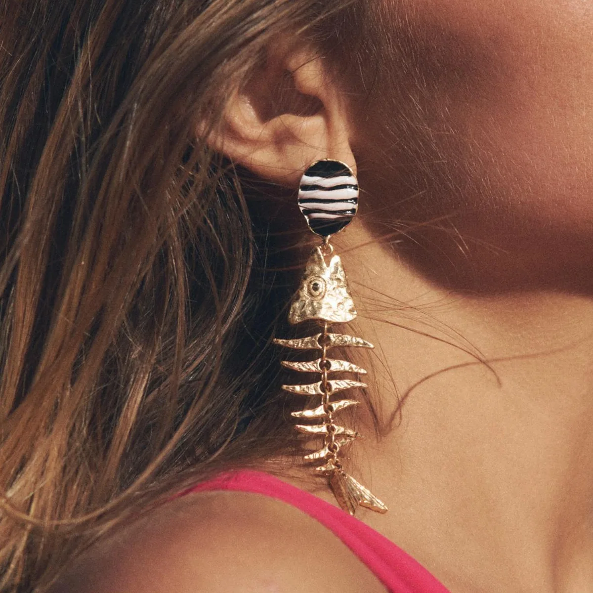 

ZAA Vintage Personality Metal Fishbone Earrings for Women 2025 Summer Trend Jewelry Gifts