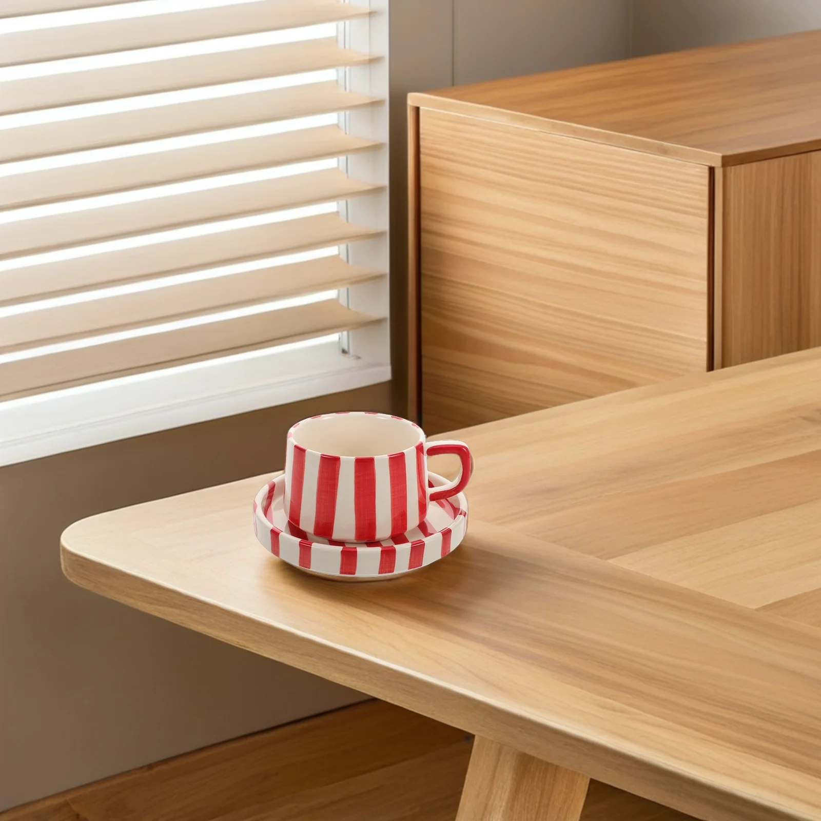 

1Set Ceramic Coffee Cup Striped Unique Design Latte Art Mug Saucer Set Office Essential Ceramic Coffee Mug with Plate