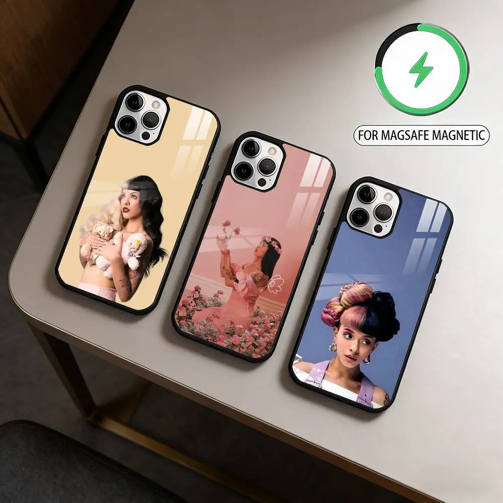

Singer M-Melanie M-Martinez Phone Case For iPhone17,16,15,14,13,12,11 Plus,Pro Max Magnetic For Magsafe Wireless Charging
