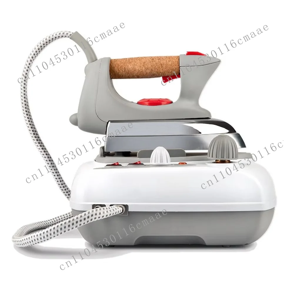 New design household steam iron with base large capacity water tank polished aluminum baseplate