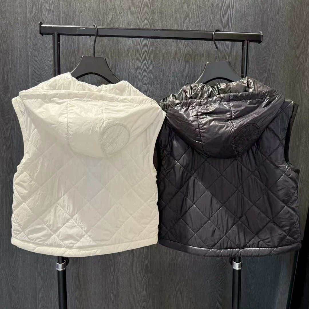 Women's Golf Hooded Quilted Vest 2026 Winter New Korean Style Windproof Letter Logo Thermal Casual Sporty Breathable Soft Cozy